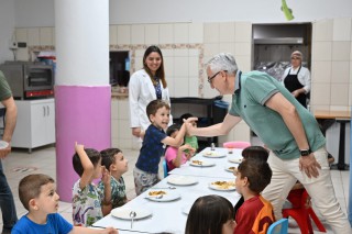 Başkan Vekili Altekin, Kepez’in eğitim kurumlarını ziyaret etti