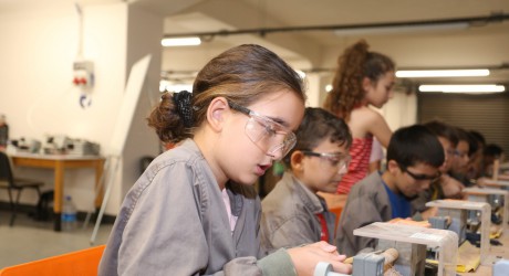 Antalya Bilim Merkezi’nin  ‘Tematik Bilim Kampı’ başladı