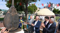 Kepez’de ‘dombra anıtı’nın açılışı yapıldı