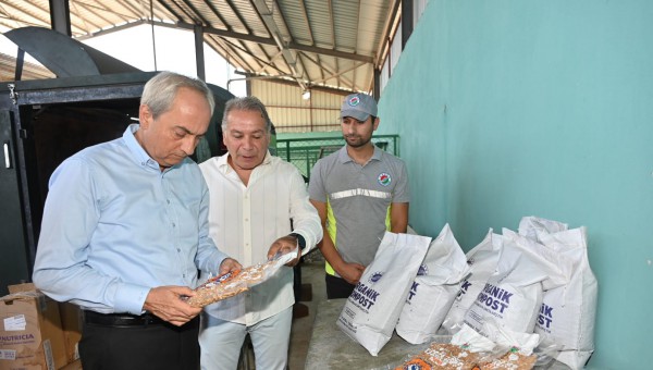 Başkan Kocagöz, Kepez’in temizlik ve atık yönetimini yakından inceledi 