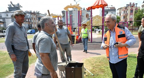 Kepez’in parkları yenileniyor