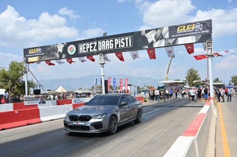 Kepez’de Oto Drag yarışları nefesleri kesti