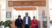 Başkan Kocagöz, sokağa atılan anne ve kıza sahip çıktı