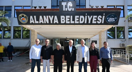 Kocagöz’den belediye başkanlarına iade-i ziyaret