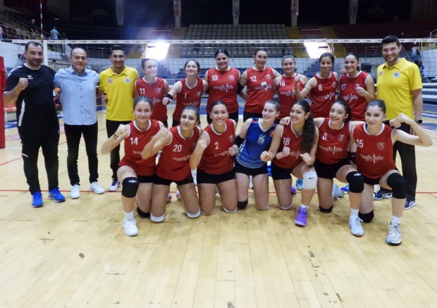 Kepez’in sultanları set vermedi