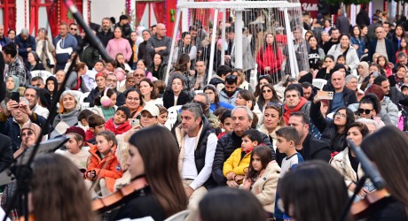 Kepez’in Yılbaşı Festivali’ne yoğun ilgi