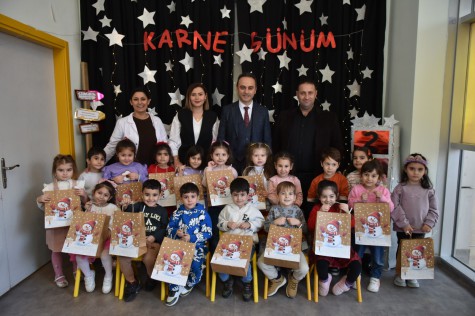 Kepez’in Nasreddin Hoca Kreşlerinde Karne Sevinci