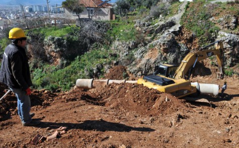 Kepez’den Yağmur Suyu Drenaj Hattı Çalışması