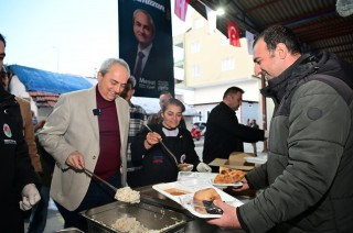 Kepez’in ilk iftarı Teomanpaşa Mahallesi’ne 