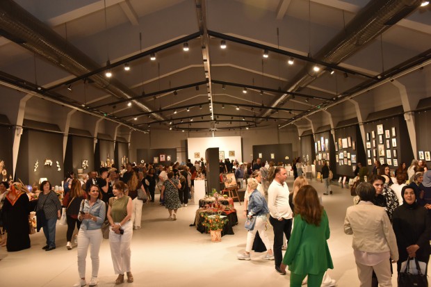 Dokumapark Modern Sanatlar Galerisi’nde karma sergi