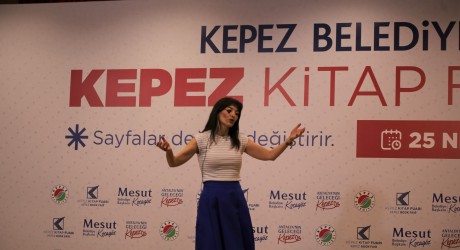 “Akademisyen Anne” Kepez Kitap Fuarı’nda
