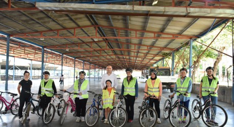 Kepez’de kadınlar hayallerine pedal çevirdi 