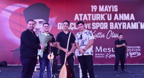 Kepez Belediyesi, “Sahne Senin” etkinliğiyle gençlere fırsat verdi