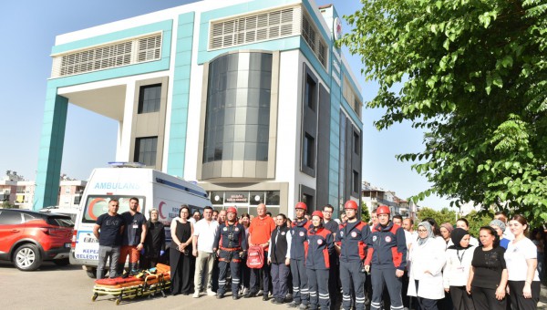 Kepez Belediyesi’nden gerçeğini aratmayan deprem tatbikatı 