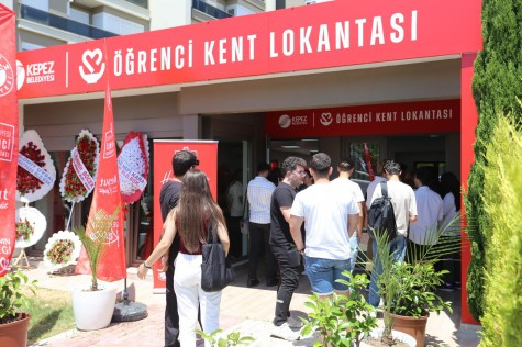 Kepez'de Öğrenci Kent Lokantası’na yoğun ilgi