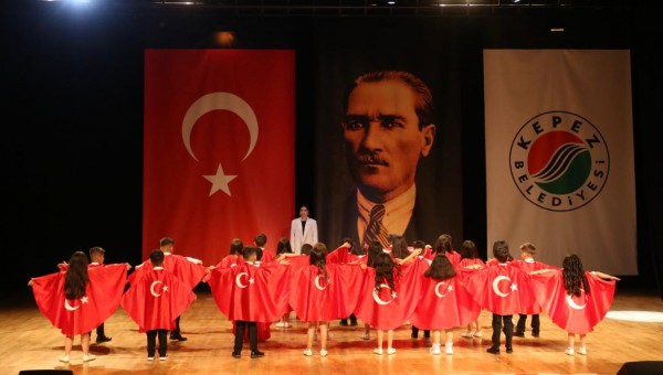 Kepez’in kreşlerinde mezuniyet sevinci 
