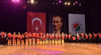 Kepez’in kreşlerinde mezuniyet sevinci