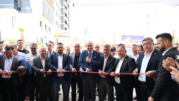 Çankaya’nın ilk kapalı pazarı törenle hizmete açıldı 