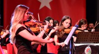 Müziğin genç yetenekleri Kepez’de yetişiyor