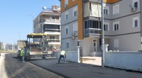 Kepez çalışıyor, mahalleler sıcak asfaltla buluşuyor