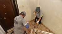 Kepez’de çöp apartman operasyonu: 20 kamyon çöp tahliye edildi