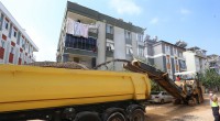 Yeni Emek Mahallesi’nde 5 sokakta yollar yenileniyor
