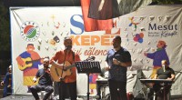 Sahne Kepez ile Demirel Mahallesi renklendi