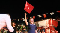 Kepez’de “Zamana Meydan Okuyan” defile