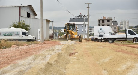 Kepez’den Demirel Mahallesi’ne ulaşım konforu