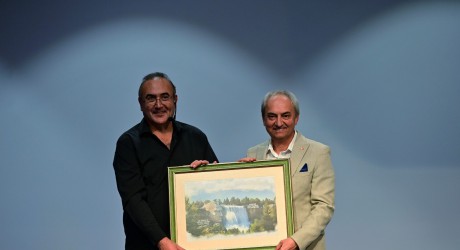 Kepez Forum’da 10 Kasım Söyleşisi; Sunay Akın ile “Aslanlı Yol”