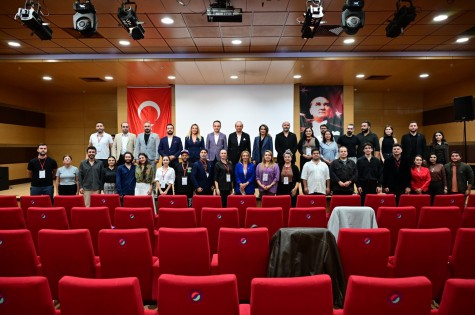 Başkan Kocagöz’den Kepez’in sanat emekçilerine müjde!