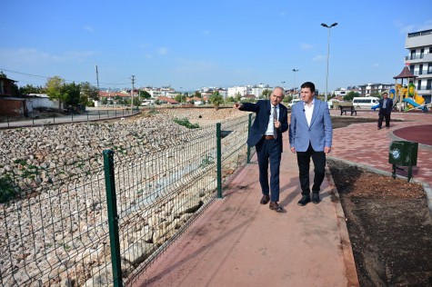 Kocagöz, Şelale Mahallesi’ne kazandırılan yeni park alanını inceledi