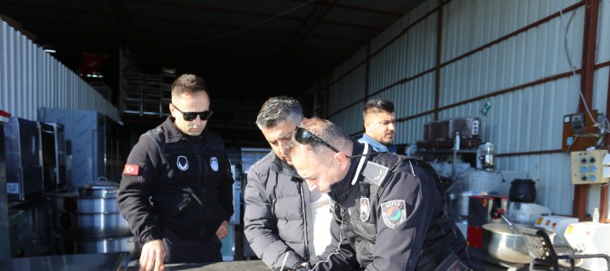 Kepez Zabıtası’ndan Hurdacılar Sitesi’ne denetim