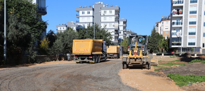 Güneş Mahallesi’ne yeni yollar ve otopark