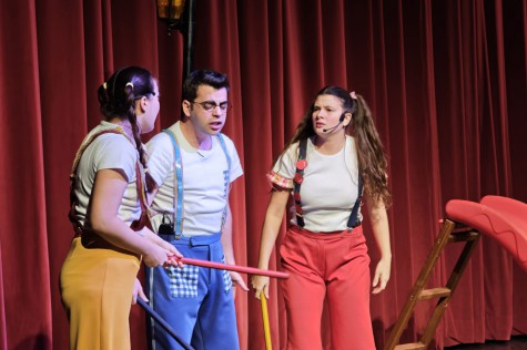 Kepez Kent Tiyatrosu, 2026 yılının ilk çocuk oyununu sahneledi