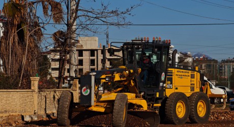 Kepez’in Habibler Mahallesi’nde hummalı çalışma