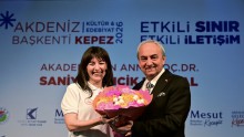  Akdeniz Kültür ve Edebiyat Başkenti Kepez’de, “Etkili Sınır ve Etkili İletişim” konuşuldu