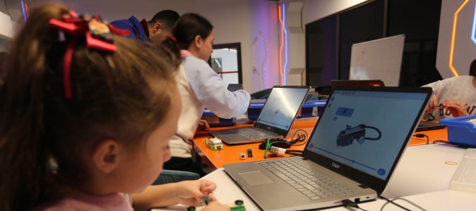 Antalya Bilim Merkezi’nde sömestir tatilinde üretim odaklı bilim kampları yapıldı