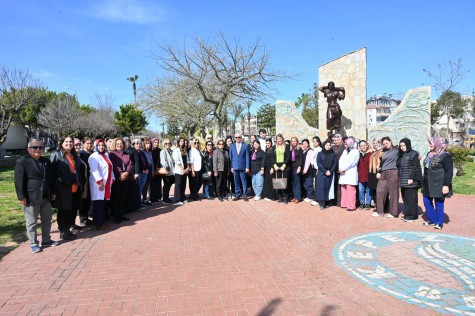 Kocagöz, 8 Mart’ta personellerini unutmadı