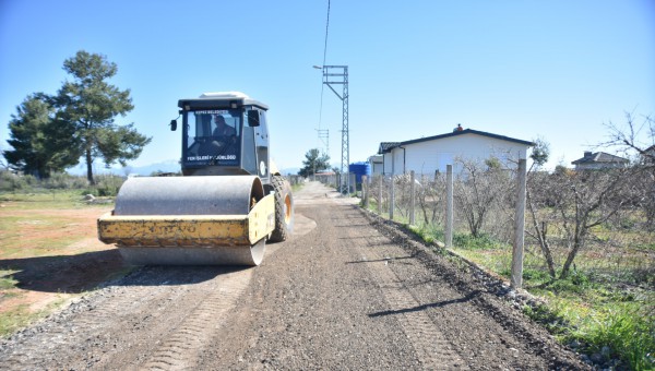 Kepez’den Odabaşı Mahallesi’nde yol iyileştirme çalışması 