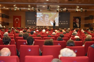 Kepez Kitap Fuarı’nda Ahmet Şerif İzgören’den İlham Veren Söyleşi: “Hayata Değer Katmak”