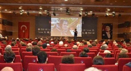 Kepez Kitap Fuarı’nda Ahmet Şerif İzgören’den İlham Veren Söyleşi: “Hayata Değer Katmak”