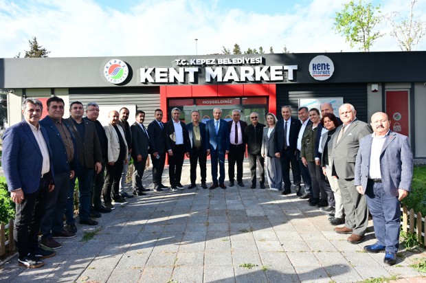 Kocagöz ile ortak akılla yönetilen Kepez’de hizmet turu