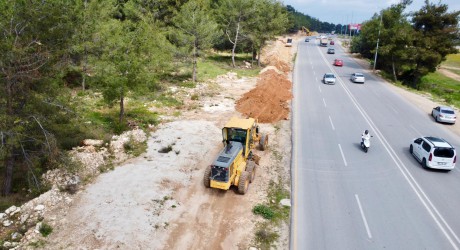 Kepez’de ulaşımı rahatlatacak yol çalışması