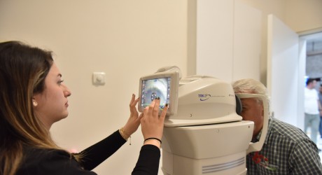Kepez’de göz muayenelerinde hız ve konfor