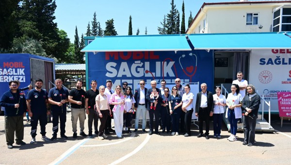 Kepez’de bahar coşkusu ve dayanışma bir arada 