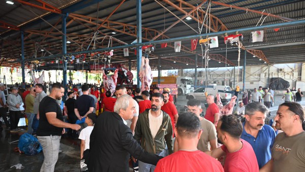 Kocagöz, kurban kesim yerlerini denetledi 