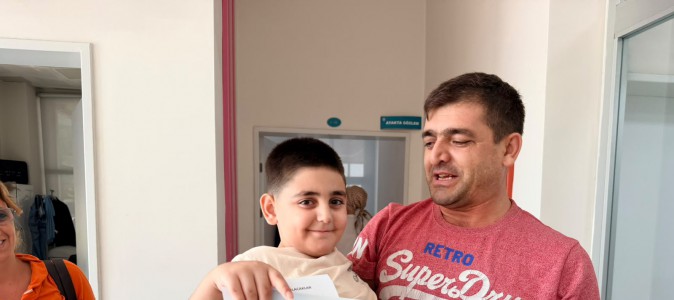Kocagöz, sünnet olan çocukları “Üstün Cesaret Belgesi’ ile ödüllendirdi