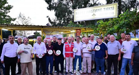 Kepez’in dört bir yanında “Temizlik Kirletmemektir” seferberliği