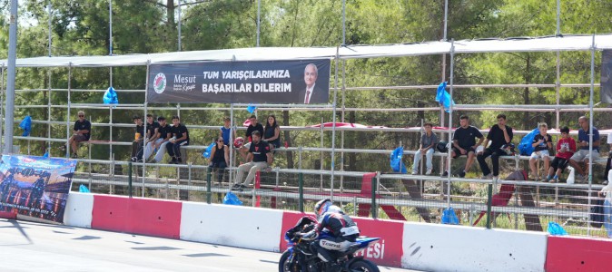 Kepez’de Moto Drag heyecanı start aldı